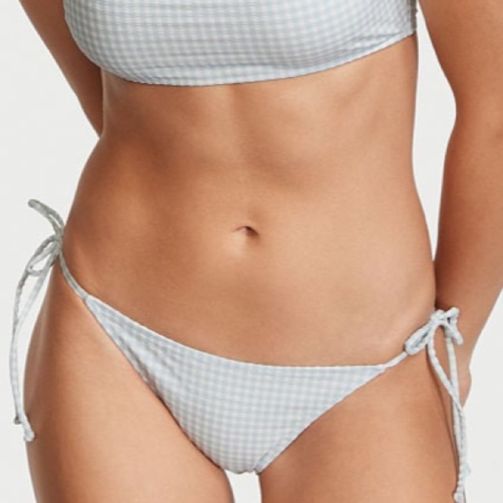 VICTORIA'S SECRET SWIM
Gingham Brazilian String Bikini Bottom